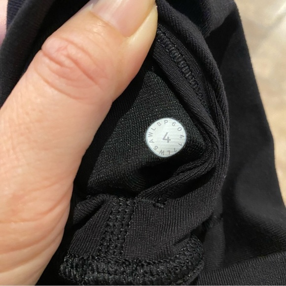 LULULEMON Women Black Wunder Under Tech Mesh Athletic Leggings Size 4 - Picture 8 of 8